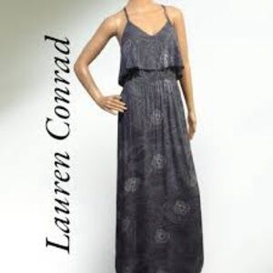 ⭐️Lauren Conrad,Lovely Maxi Dress, Classic & Timeless,Excellent Condition,Size L